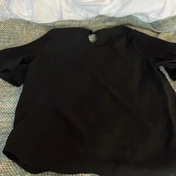 ruffle sleeve blouse - Picture 7 of 8